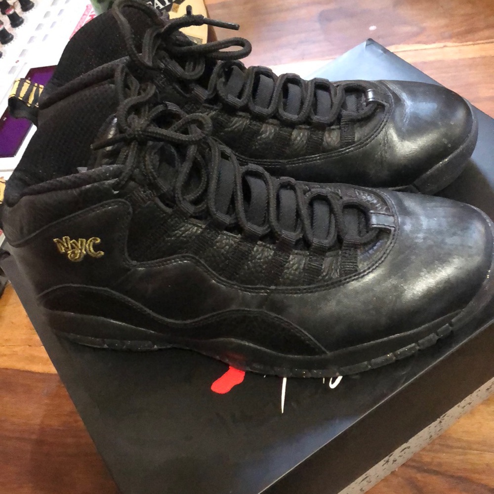 Jordan NYC 10s size 9.5